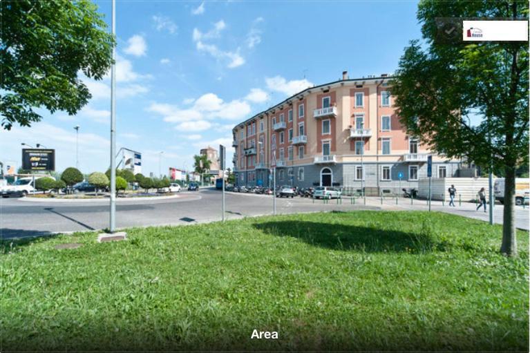 Erïk Langer House 3*