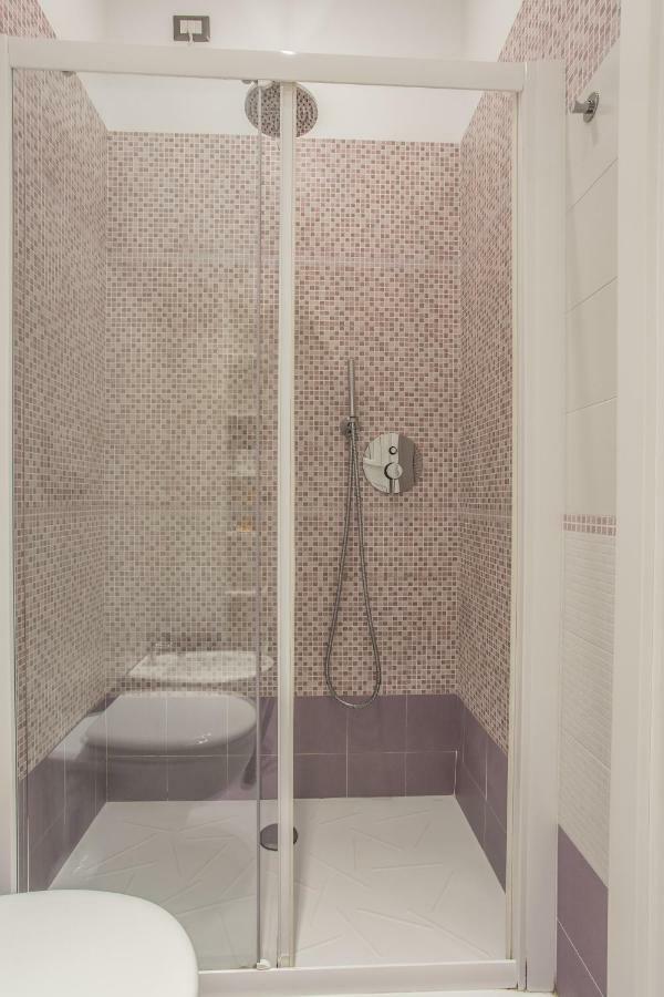Erik Langer House 3*